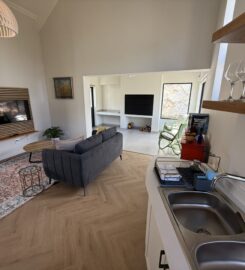 Tolbos Cottages