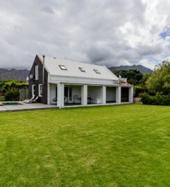 The Barn on 62 – Cottages