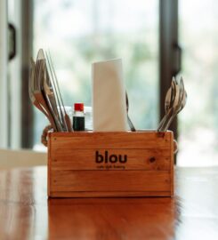 Blou Café / Deli / Bakery